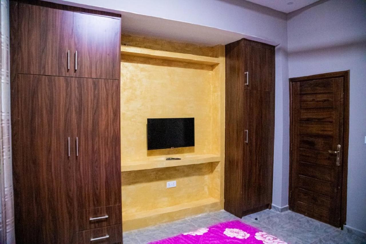 Bays Boutique Apartment アクラ エクステリア 写真